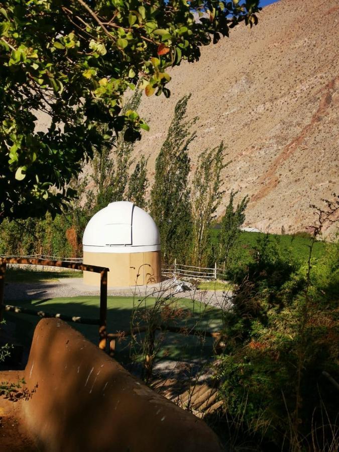 Refugio Misterios Del Elqui Bed & Breakfast Pisco Elqui Luaran gambar