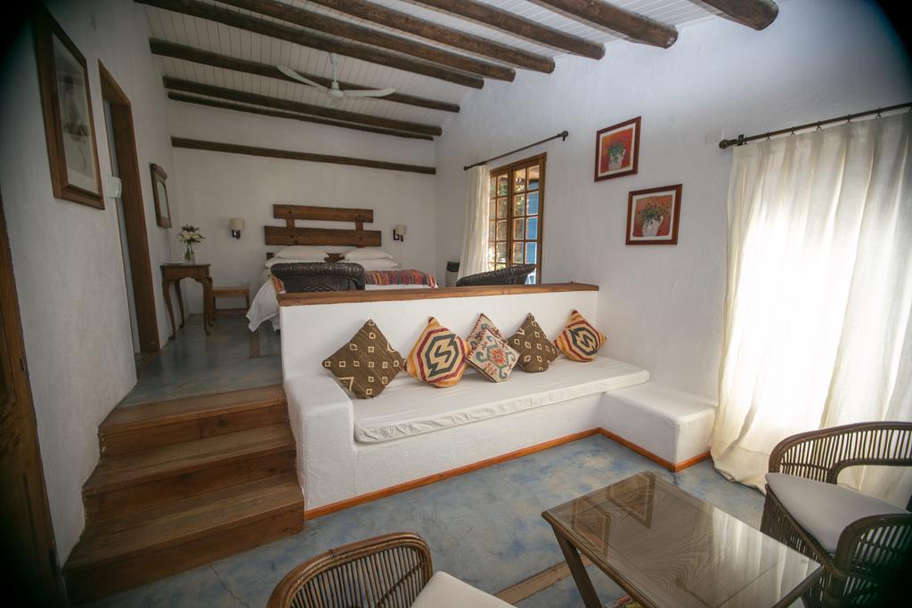 Refugio Misterios Del Elqui Bed & Breakfast Pisco Elqui Luaran gambar
